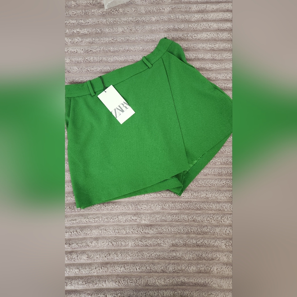 Skirt Green Zara New With Tag Medium